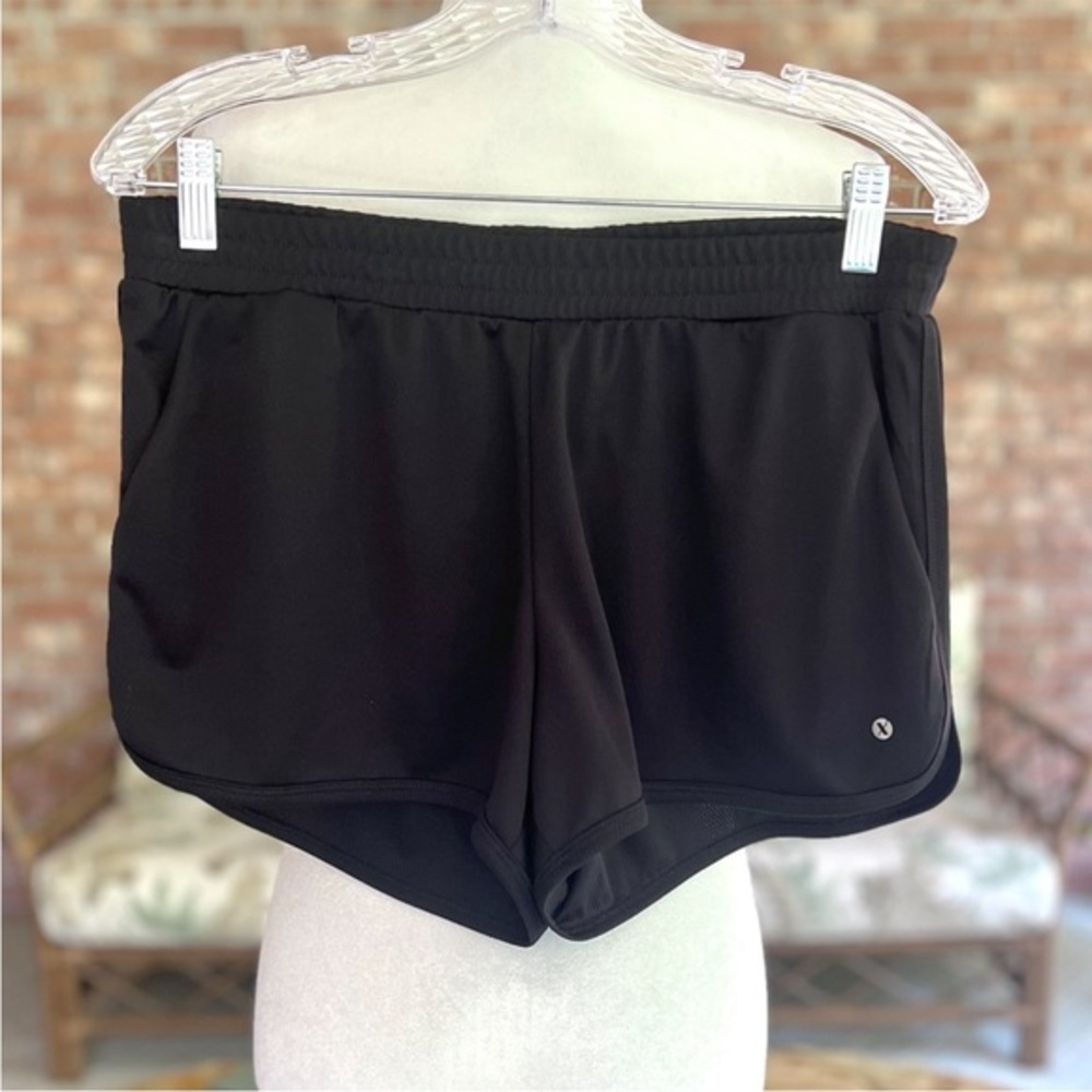 Xersion Shorts Black Running Walking Outdoor Women’s M